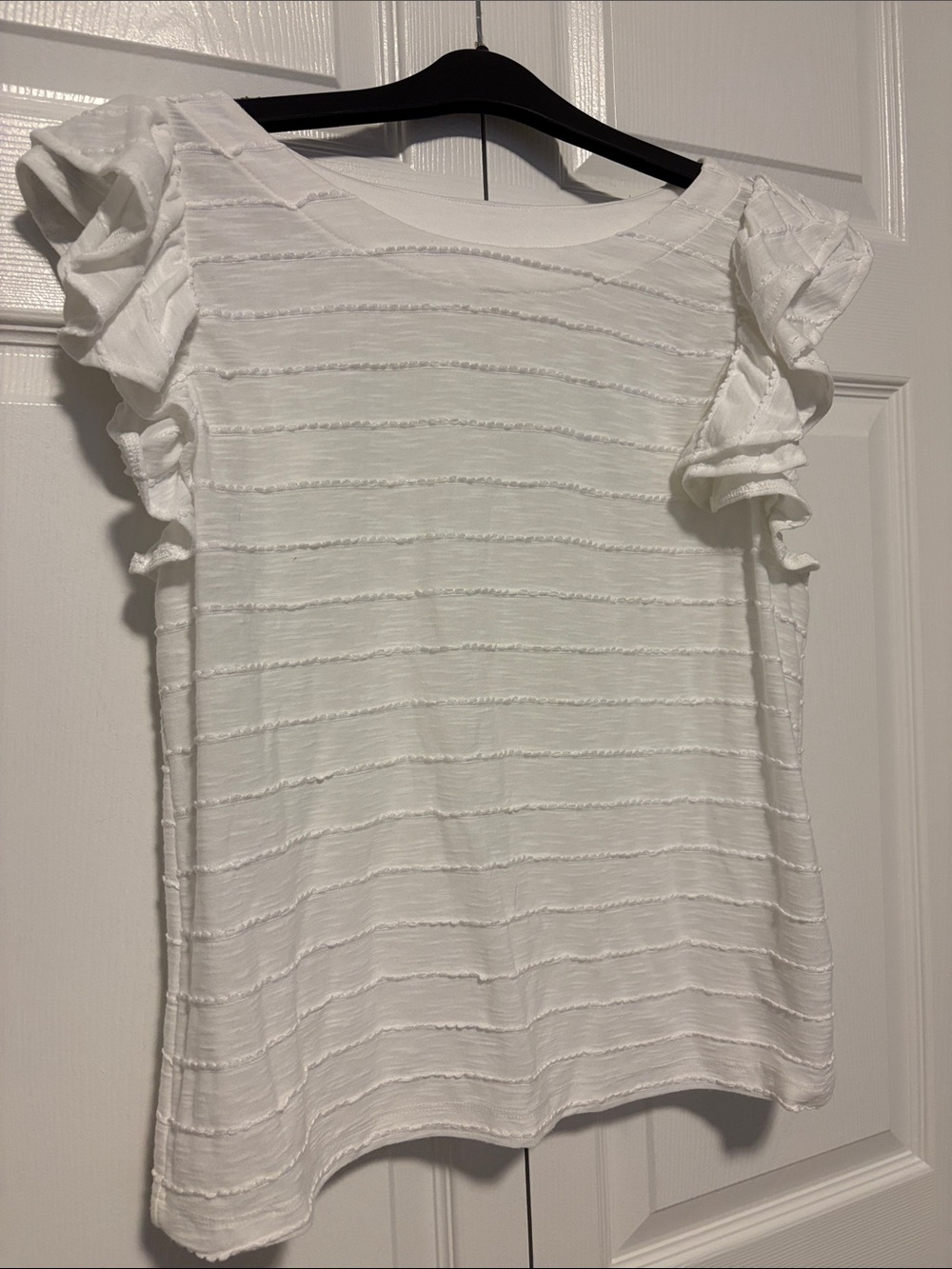 Women’s White Ruffle Sleeve Top